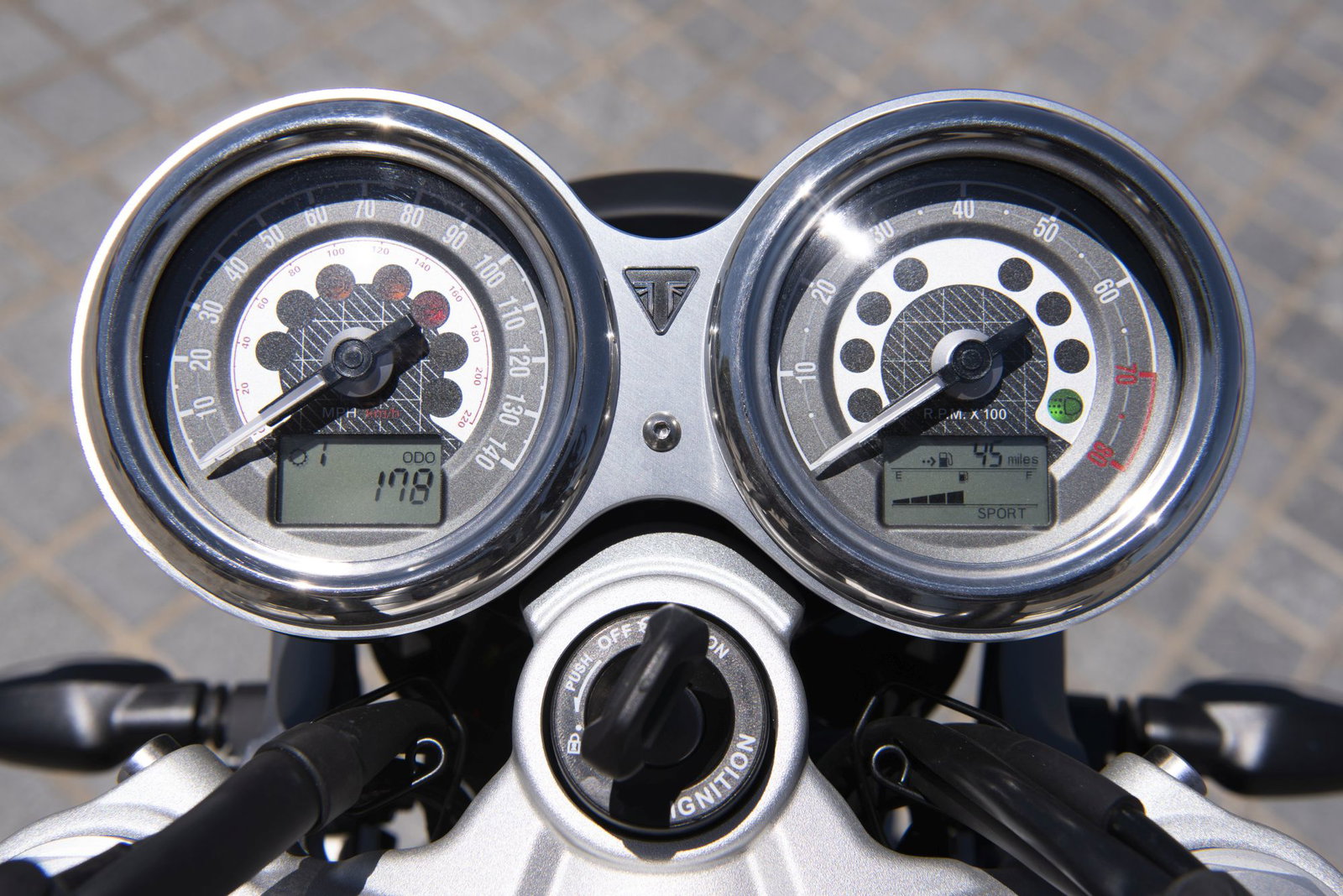 Triumph Speed Twin (2021) first road test and review